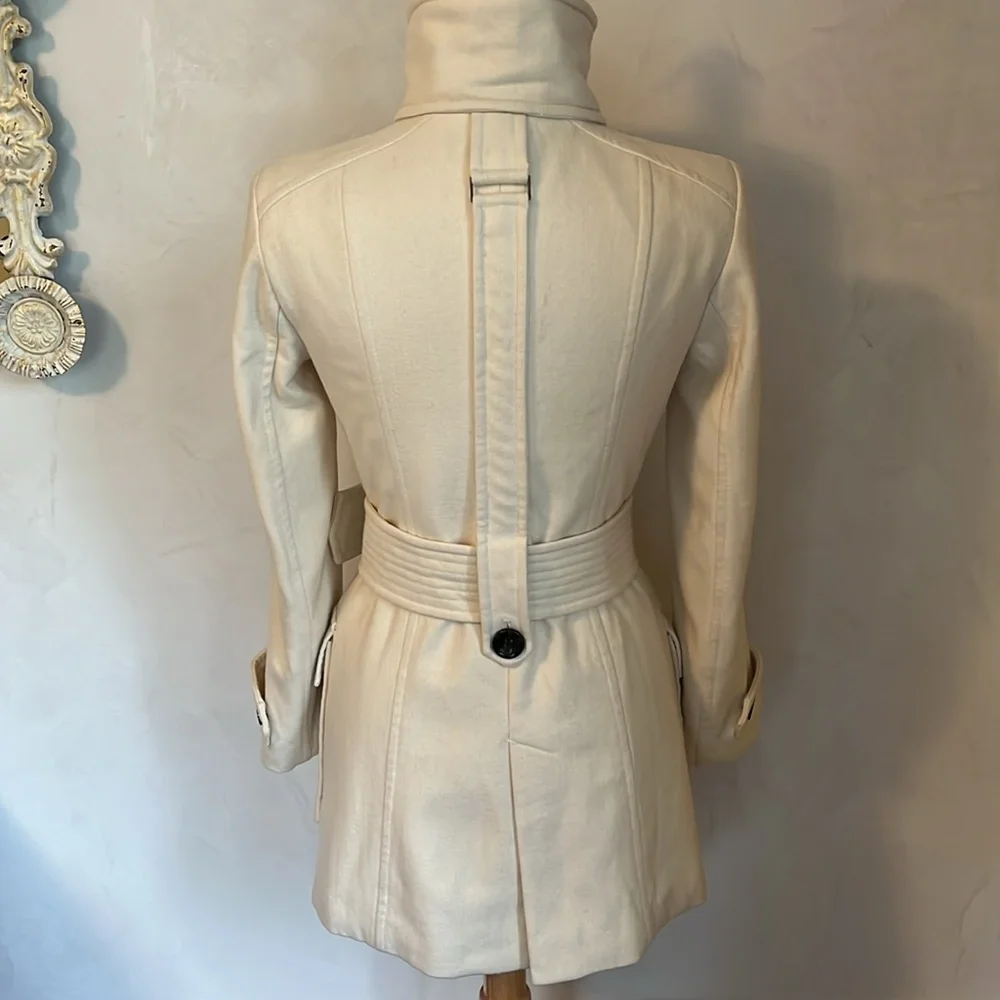 Zara Ivory Wool Blend Unique Coat w/big buckle belt,pockets button up Size Small - Picture 4 of 14